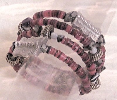 hobby idea foto braccialetto con perle Shelly, pietra semi-preziosa e perla forma rondelle di metallo