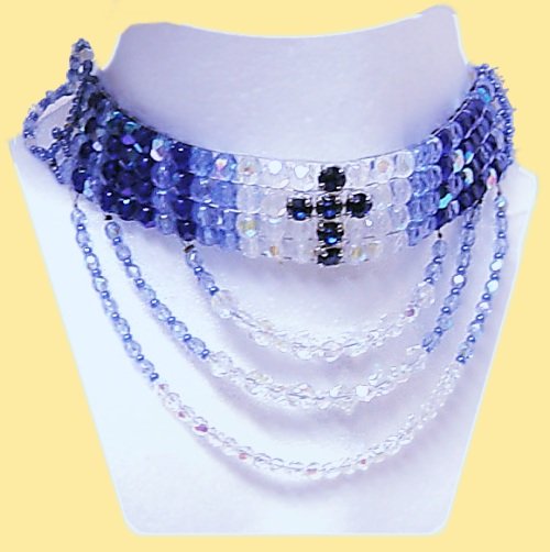 come creare collana di perline tessitura a telaio cristalli azzurri blu sfumature cielo pallido