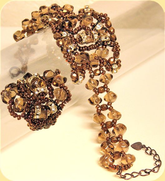 glass beads & rhinestone rondelles for jewellery set