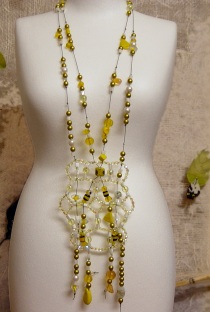 collana Sunflower girasole di perline e cristalli con frange di cordoncino sottile